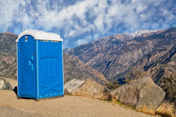 Porta potty delivery and setup in Traverse City, MI