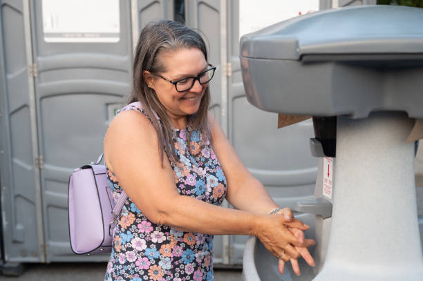 Best Affordable portable toilet rental  in Traverse City, MI